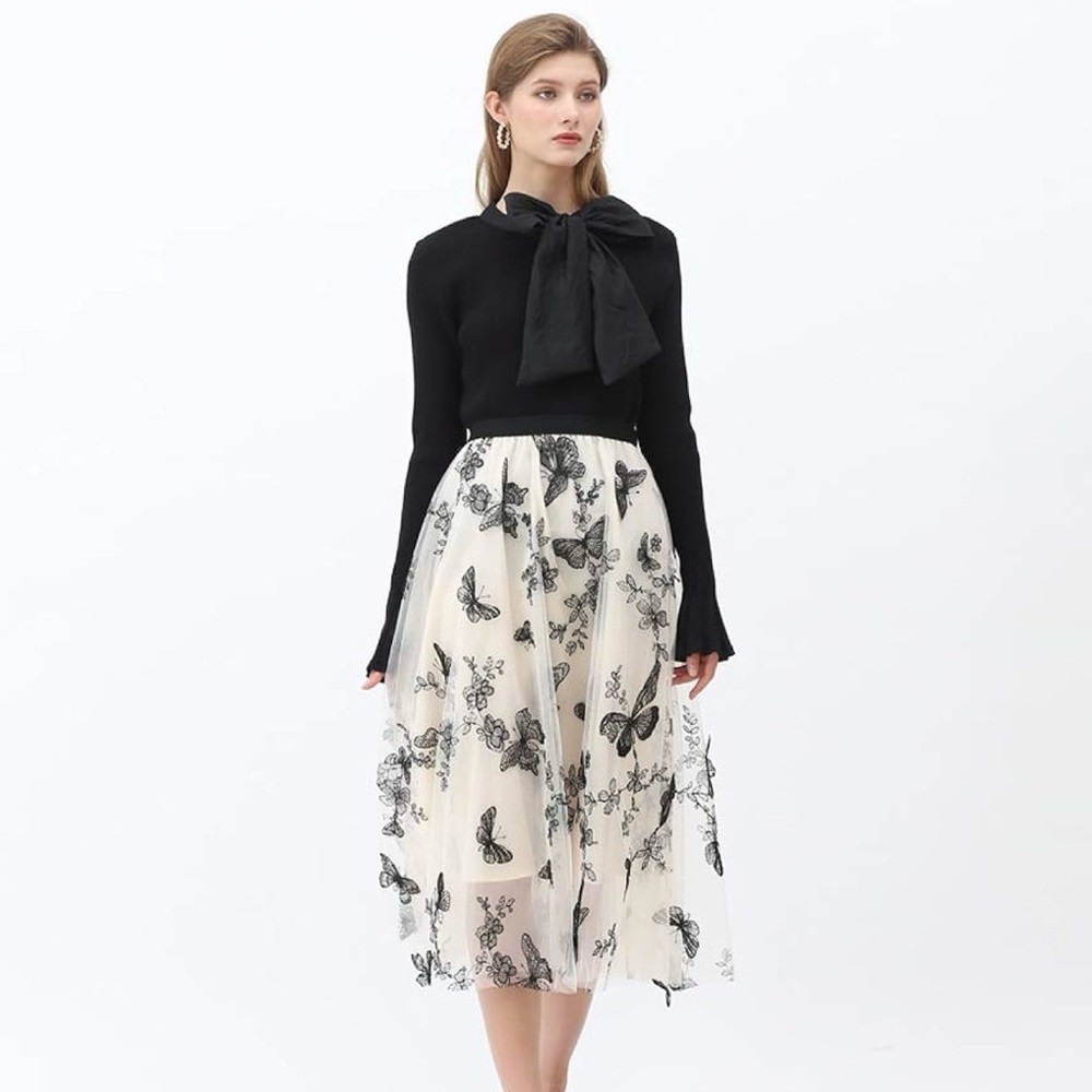 Butterfly Embroidered Tulle Midi Skirt – Romantic & Elegant Ivory Mesh 🖤🦋